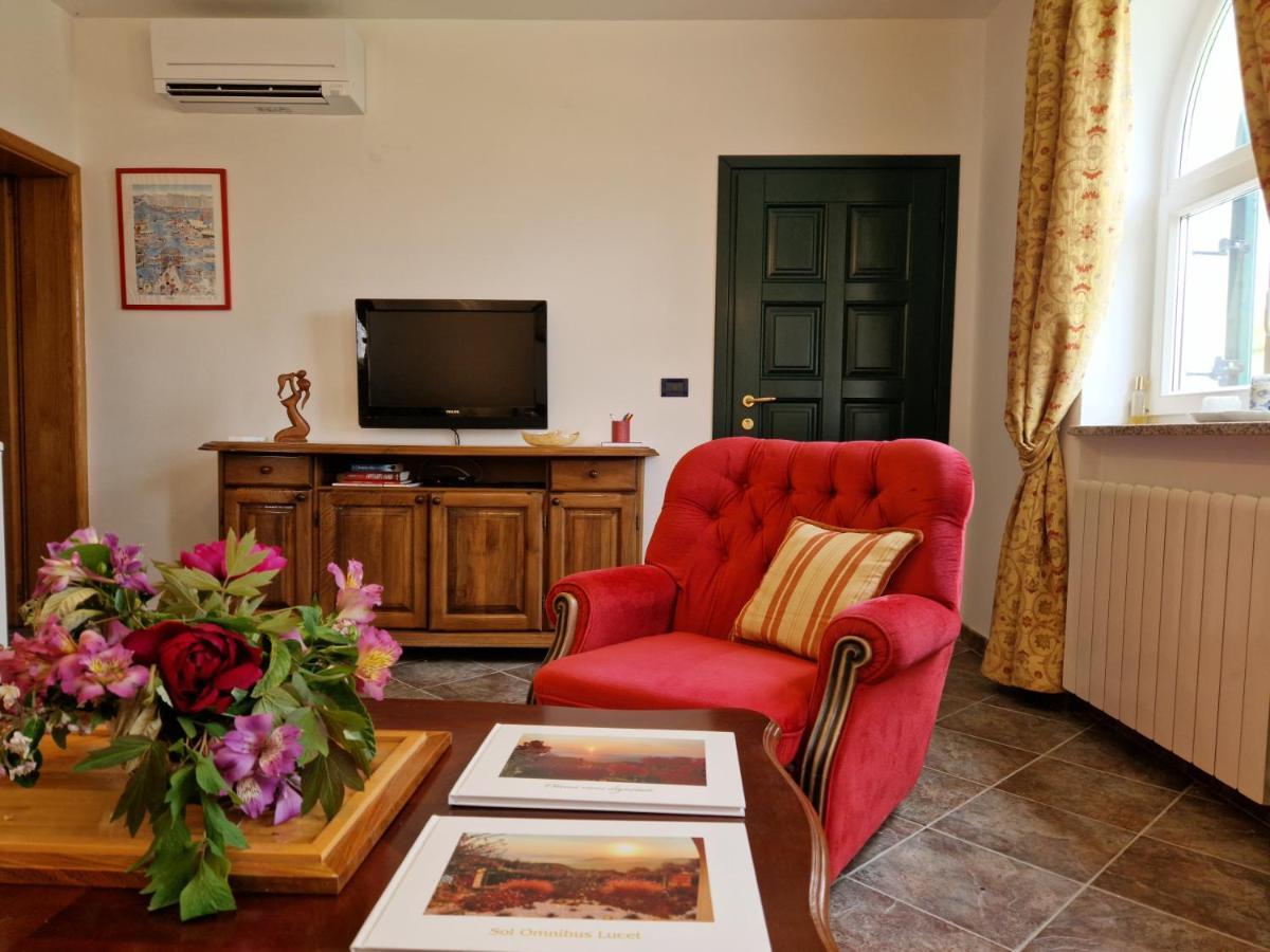 Apartment Cristina With Stunning View Vizinada Bagian luar foto